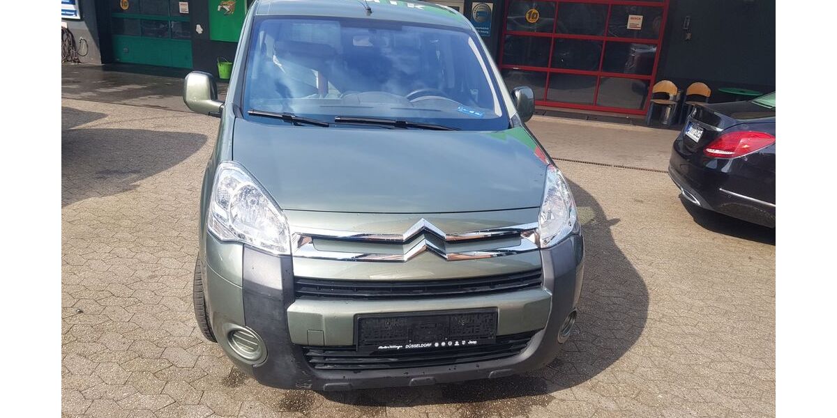Citroen Berlingo 57.800 km 8.999 &euro; Düsseldorf 40231
