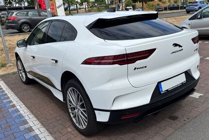 Jaguar I-Pace 37.200 km 30.700 &euro; Leverkusen 51379