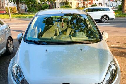 Ford Fiesta 163.000 km 2.700 &euro; Köln 51069