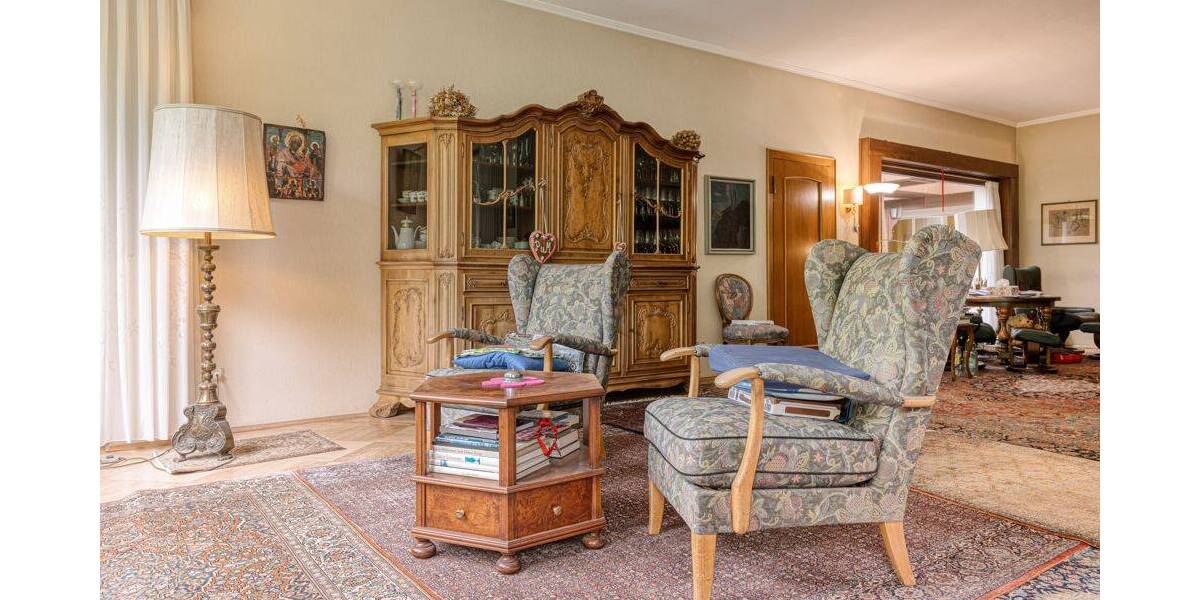 Einfamilienhaus Solingen Solingen-Mitte - 9 Zimmer, 278 m&sup2;, 725.000&euro; | Angebot:26820709