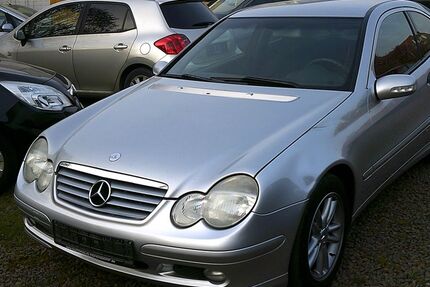 Mercedes-Benz C 200 174.800 km 1.700 &euro; Grevenbroich 41516