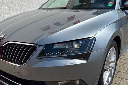 Skoda Superb 160.000 km 11.990 &euro; Bergisch Gladbach 51467
