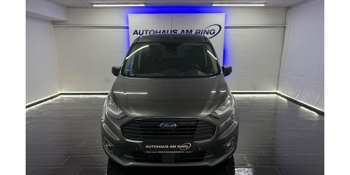 Ford Tourneo Connect 218.411 km 10.999 &euro; Ratingen bei Düsseldorf 40878