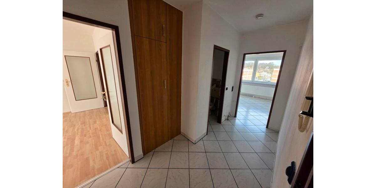 Etagenwohnung Düsseldorf Stadtbezirk 9 - 3 Zimmer, 79 m&sup2;, 494&euro; | Angebot:26290015