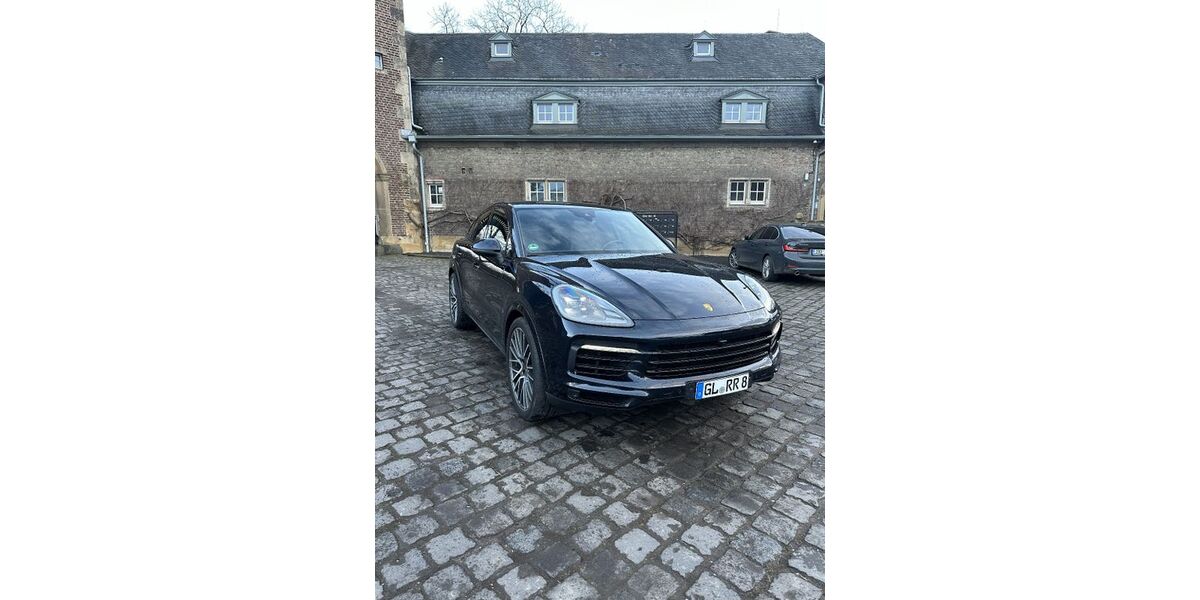 Porsche Cayenne 58.300 km 63.998 &euro; Köln 51149