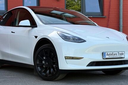 Tesla Model Y 75.594 km 34.990 &euro; Neuss 41472