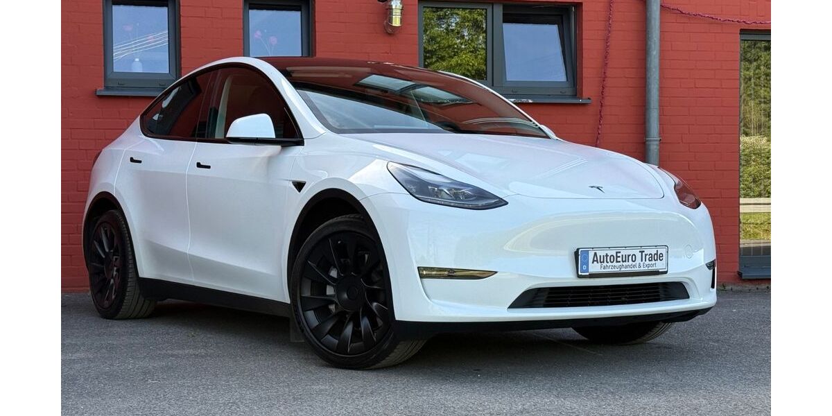 Tesla Model Y 75.594 km 34.990 &euro; Neuss 41472