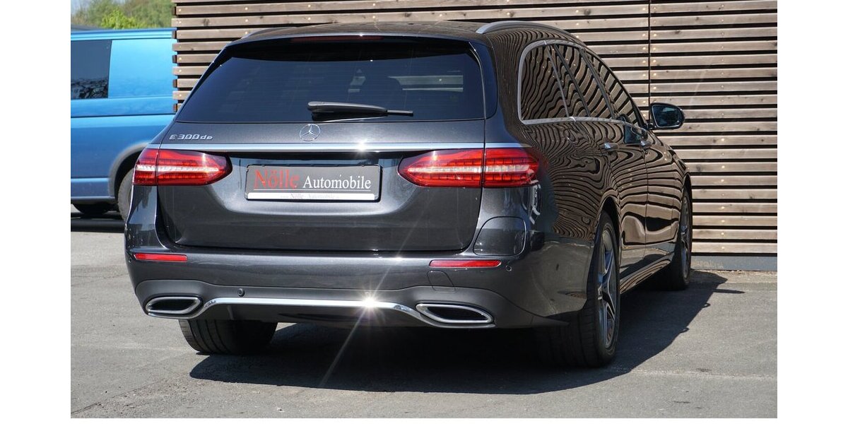 Mercedes-Benz E 300 de AMG MBUX Burm Pano 360° AHK MB100 65.161 km 31.900 &euro; Wuppertal 42327