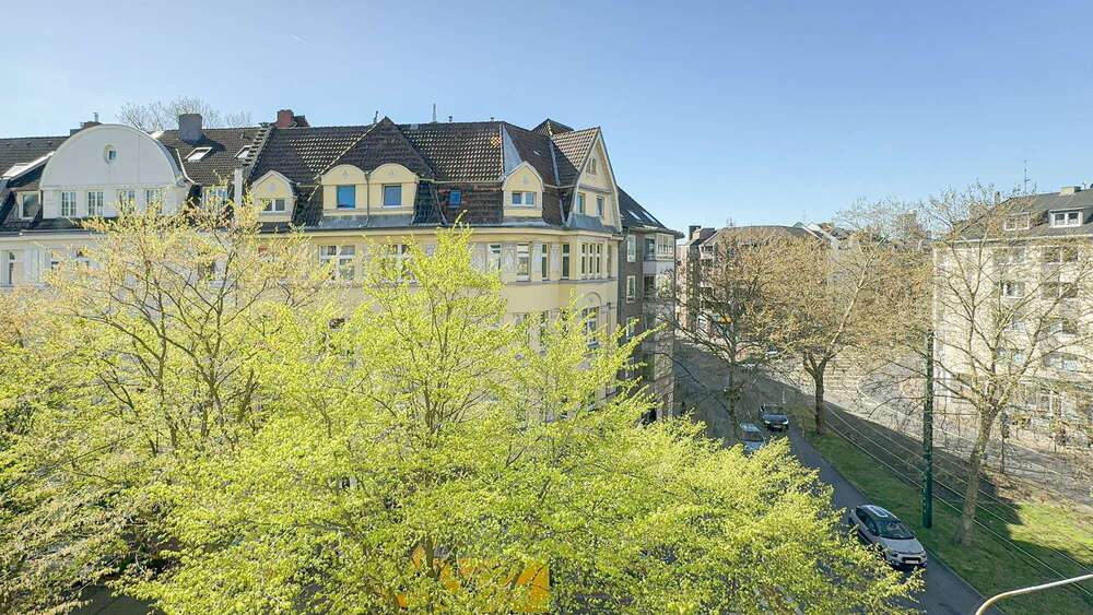 Etagenwohnung Düsseldorf Oberbilk - 5 Zimmer, 126 m&sup2;, 509.000&euro; | Angebot:26220418