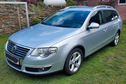 VW Passat Variant 220.000 km 5.500 &euro; Velbert 42555