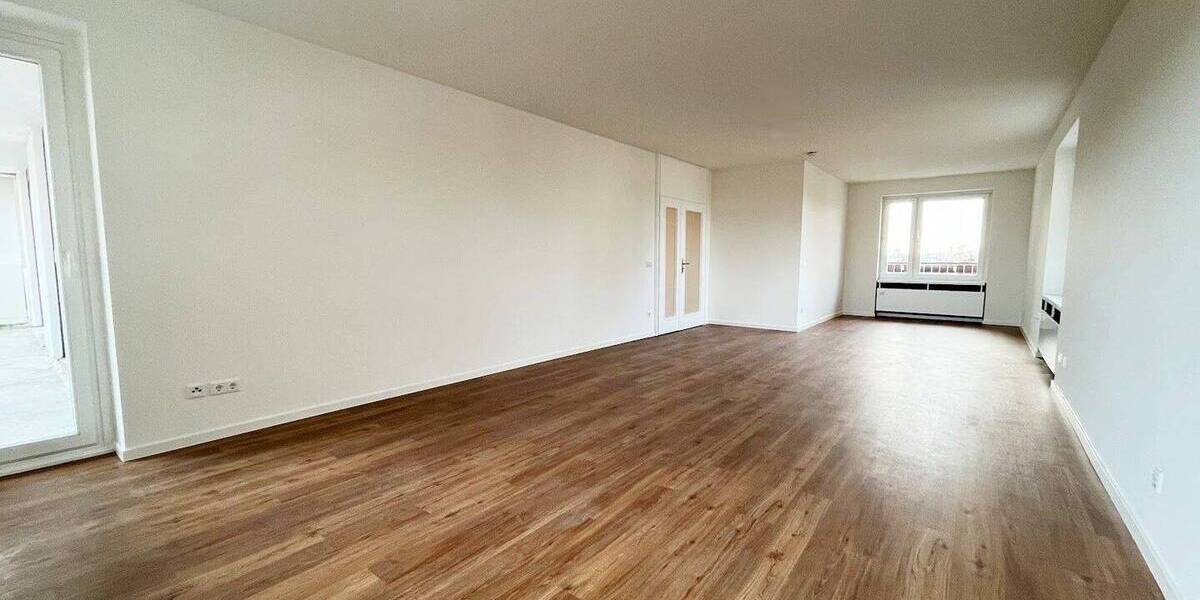 Etagenwohnung Köln Bayenthal - 4 Zimmer, 140 m&sup2;, 2.100&euro; | Angebot:26833510