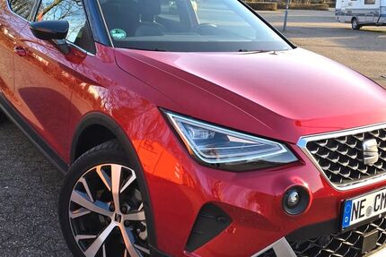 Seat Arona 2.850 km 23.900 &euro; Neuss 41472