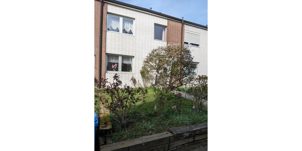 Reihenhaus Solingen - 4 Zimmer, 120 m&sup2;, 370.000&euro; | Angebot:26537681