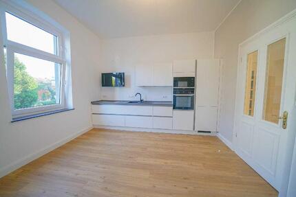 Wohnung Ratingen - 2 Zimmer, 65 m&sup2;, 950&euro; | Angebot:25084531