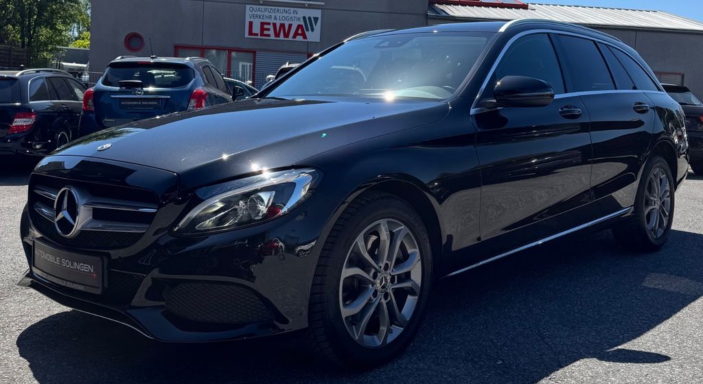Mercedes-Benz C 250 116.500 km 16.970 &euro; Solingen 42653