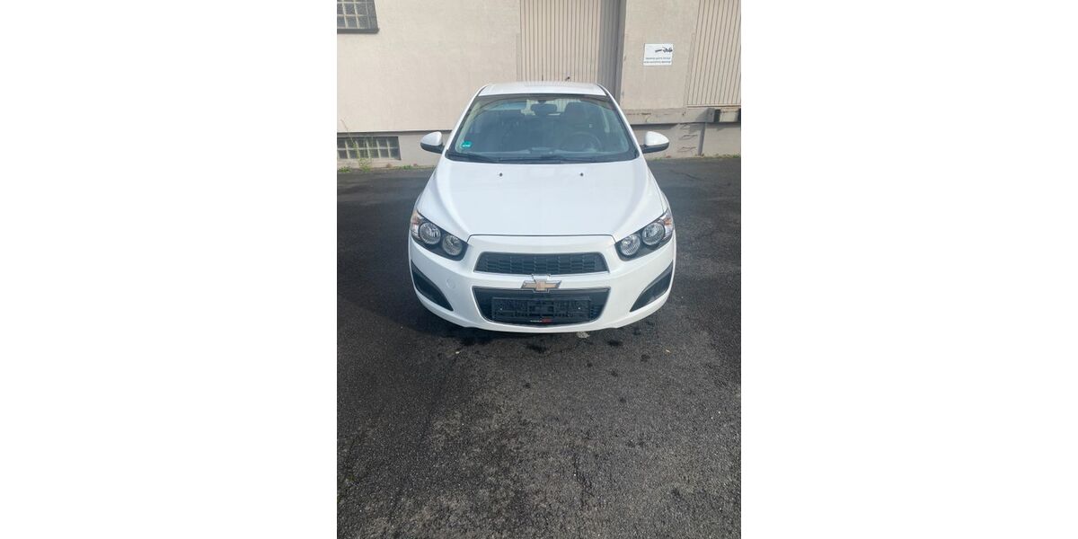 Chevrolet Aveo 126.000 km 3.300 &euro; Neuss 41469