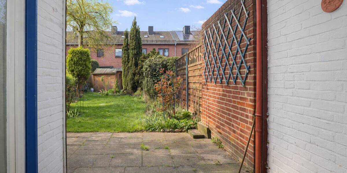 Reihenmittelhaus Neuss Weckhoven - 5 Zimmer, 92 m&sup2;, 295.000&euro; | Angebot:26275850