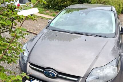 Ford Focus 161.385 km 6.499 &euro; Bergisch Gladbach 51429