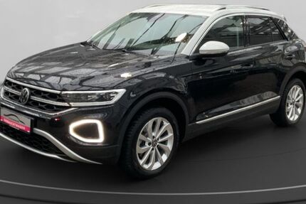 VW T-Roc 23.817 km 25.980 &euro; Köln-Mülheim 51063