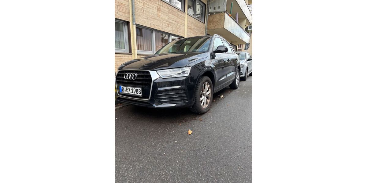 Audi Q3 122.000 km 15.999 &euro; Düsseldorf 40591