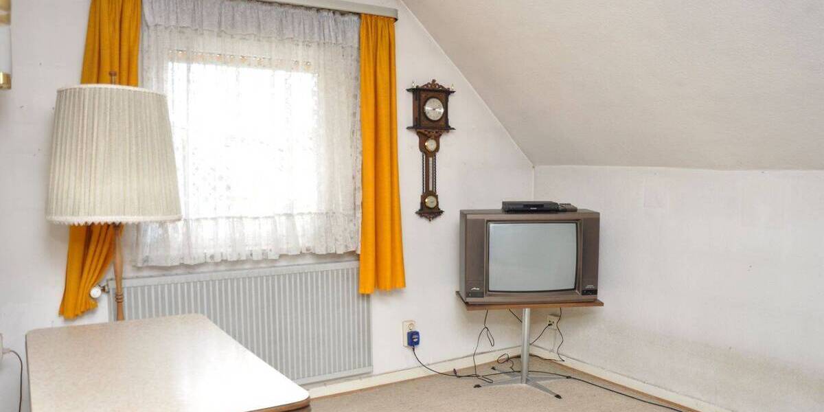 Einfamilienhaus Düsseldorf Wersten - 6 Zimmer, 130 m&sup2;, 698.000&euro; | Angebot:26835262