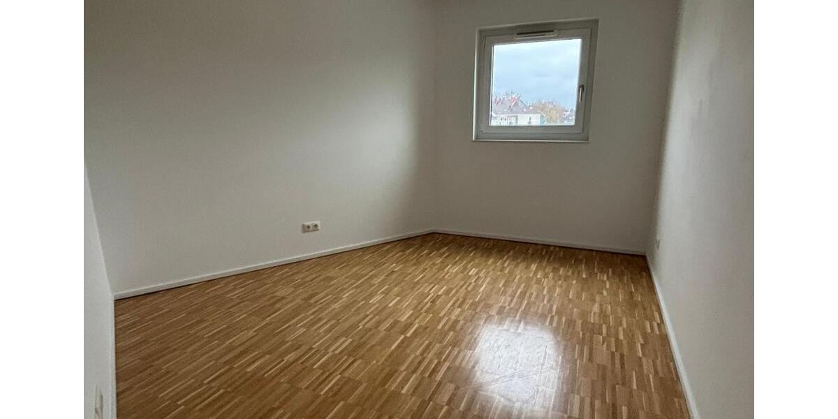 Dachgeschoßwohnung Köln Mülheim - 3 Zimmer, 105 m&sup2;, 1.695&euro; | Angebot:25922401
