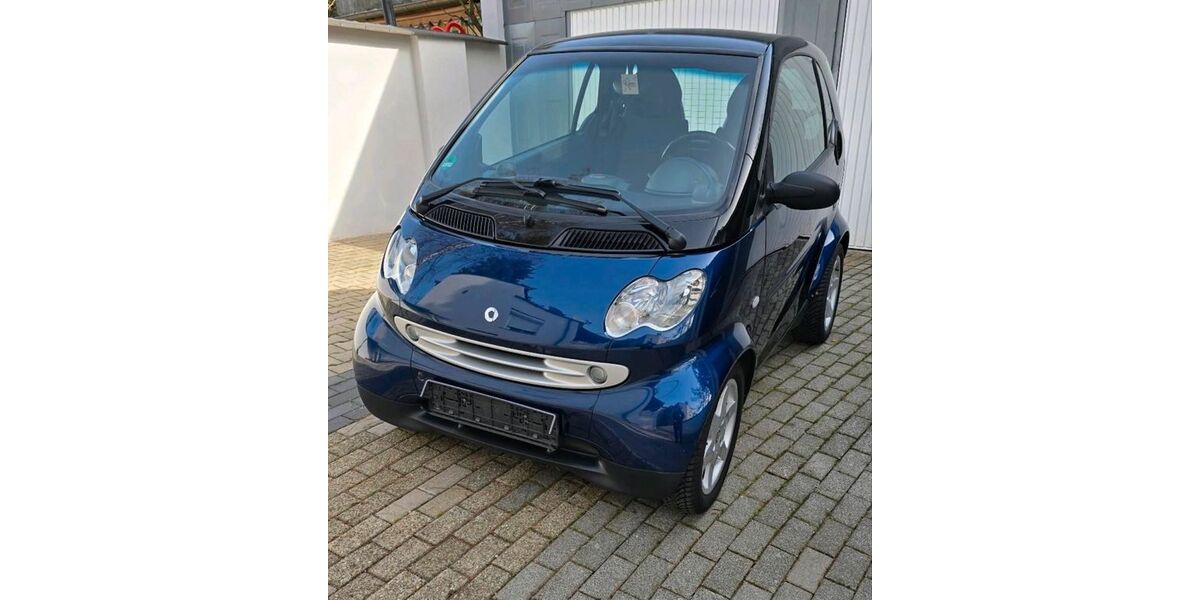 Smart ForTwo 15.000 km 3.690 &euro; Köln 50735