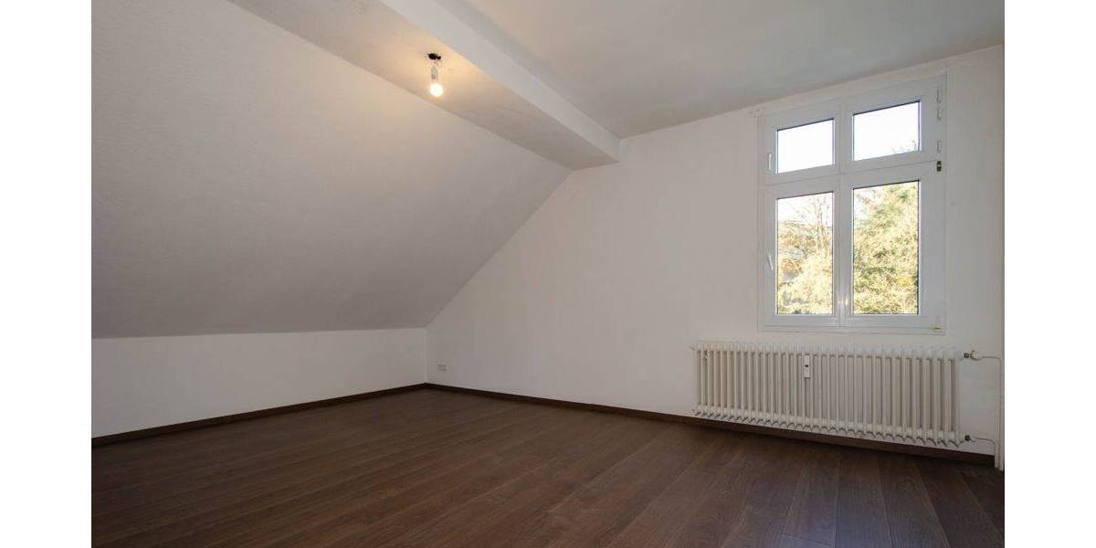 Etagenwohnung Wuppertal Elberfeld - 3 Zimmer, 85 m&sup2;, 650&euro; | Angebot:25687024
