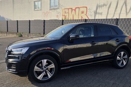 Audi Q2 125.000 km 17.900 &euro; Düsseldorf 40211