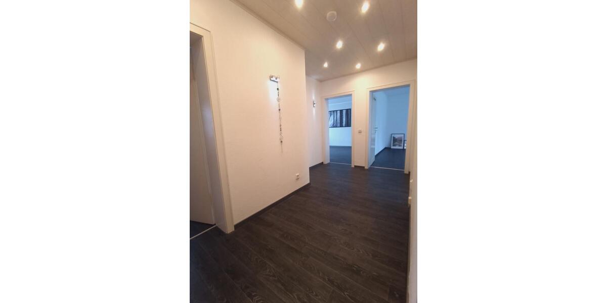 Etagenwohnung Wuppertal Gemarkung Ronsdorf - 3 Zimmer, 83 m&sup2;, 185.000&euro; | Angebot:26223568