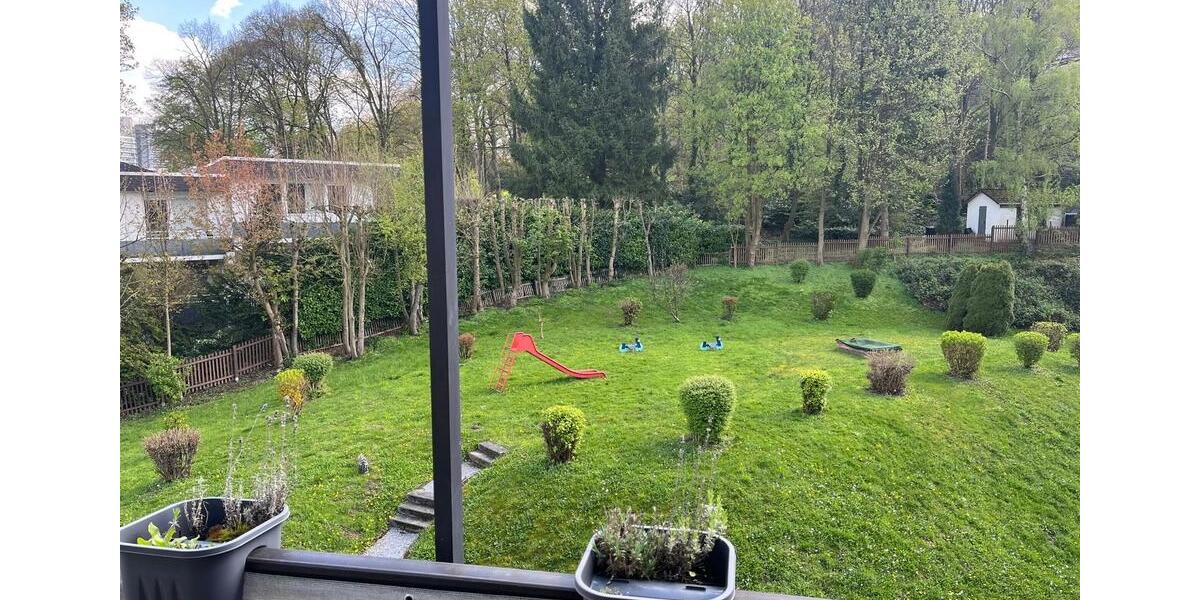 Etagenwohnung Wuppertal Arrenberg - 3 Zimmer, 84 m&sup2;, 240.000&euro; | Angebot:26286935