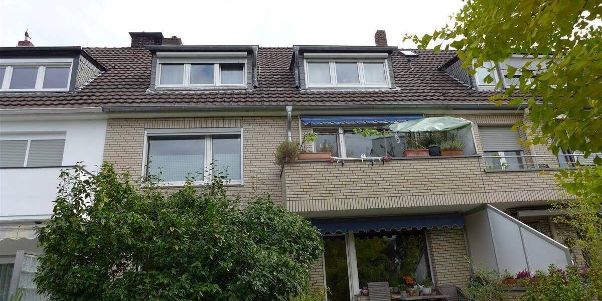 Mehrfamilienhaus, Wohnhaus Düsseldorf Lierenfeld - 9 Zimmer, 202 m&sup2;, 488.000&euro; | Angebot:26247298