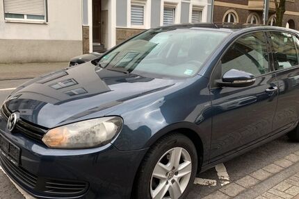 VW Golf 124.000 km 4.450 &euro; Bergisch Gladbach 51465