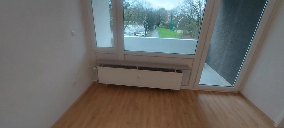 Etagenwohnung Wuppertal Gemarkung Vohwinkel - 2 Zimmer, 52 m&sup2;, 760&euro; | Angebot:25906200