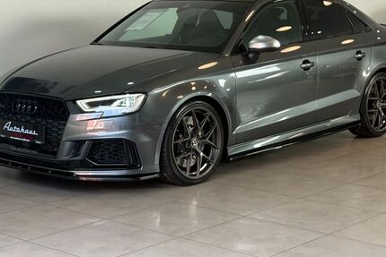 Audi RS3 55.668 km 47.990 &euro; Remscheid/NRW 42859