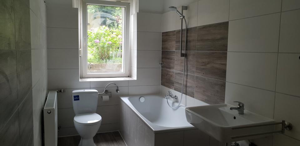 Etagenwohnung Solingen Höhscheid - 11 Zimmer, 286 m&sup2;, 620.000&euro; | Angebot:25298693