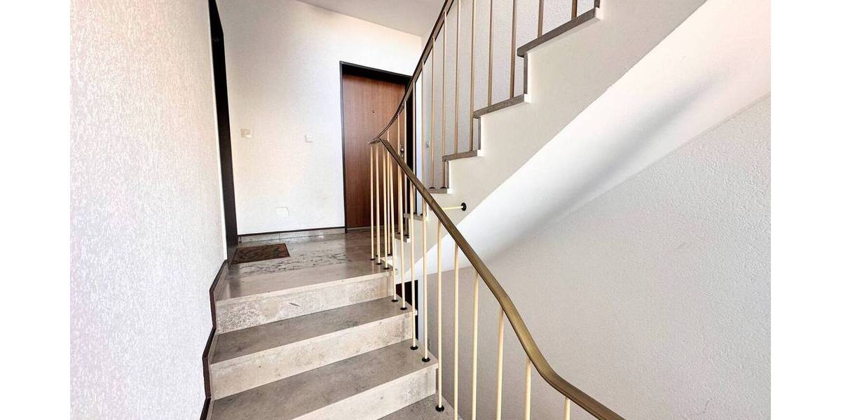 Etagenwohnung Neuss Rosellen - 2 Zimmer, 62 m&sup2;, 209.000&euro; | Angebot:26276444