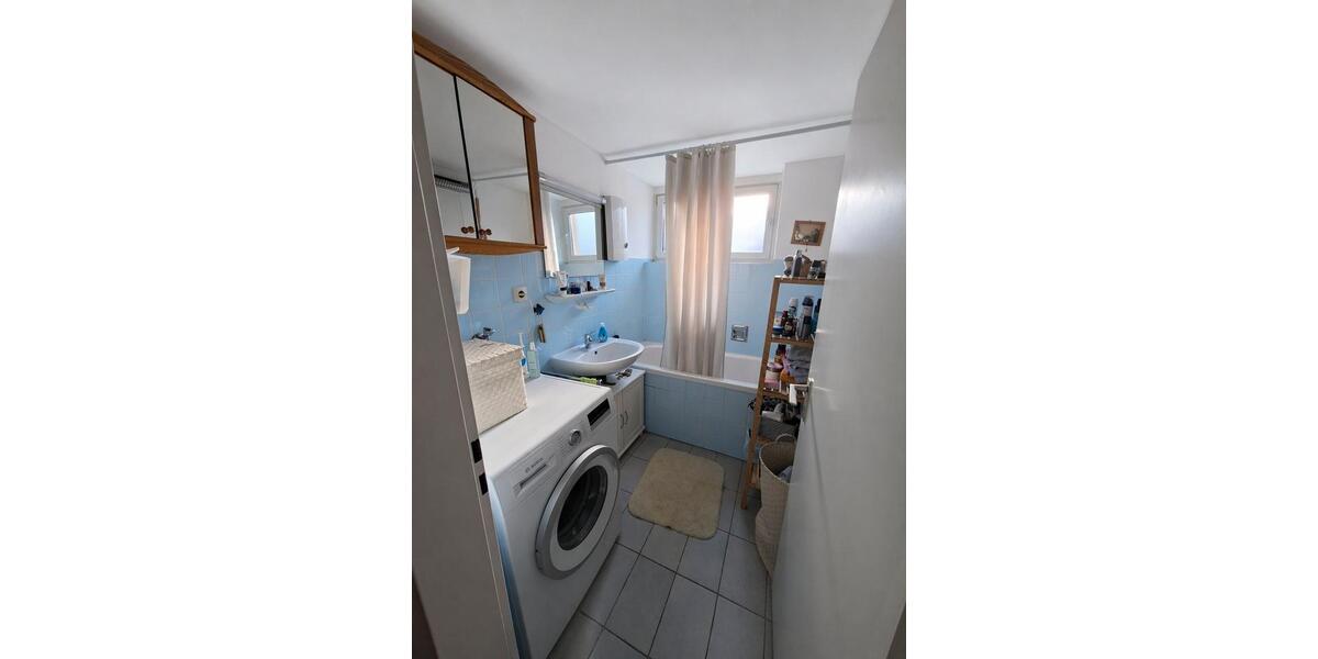 Etagenwohnung Hückeswagen - 3 Zimmer, 77 m&sup2;, 179.000&euro; | Angebot:26252278