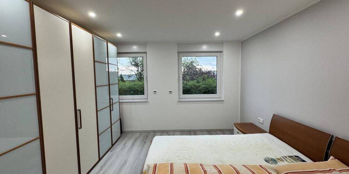 Mehrfamilienhaus, Wohnhaus Schwelm - 8 Zimmer, 232 m&sup2;, 487.000&euro; | Angebot:26787486