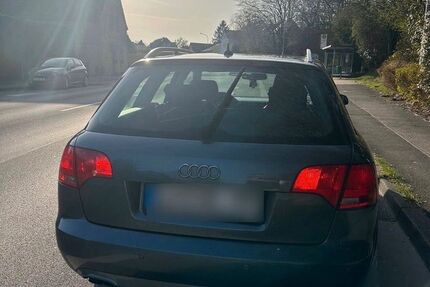 Audi A4 260.000 km 3.000 &euro; Leverkusen 51381