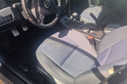 Mazda 3 248.000 km 2.000 &euro; Wuppertal 42281