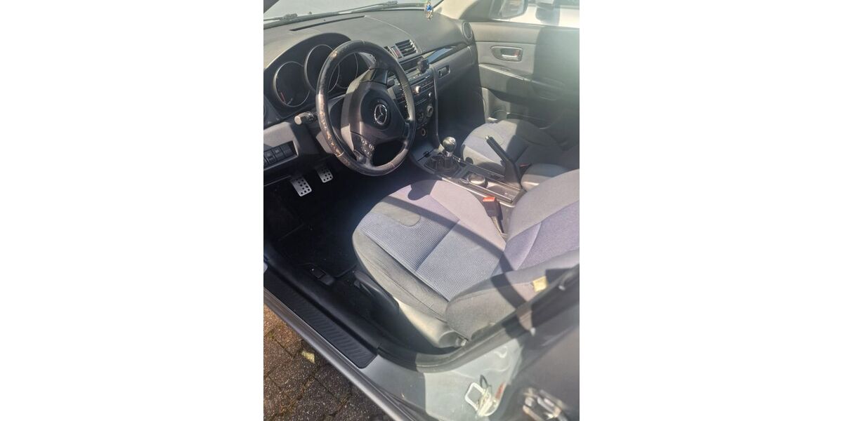 Mazda 3 248.000 km 2.000 &euro; Wuppertal 42281