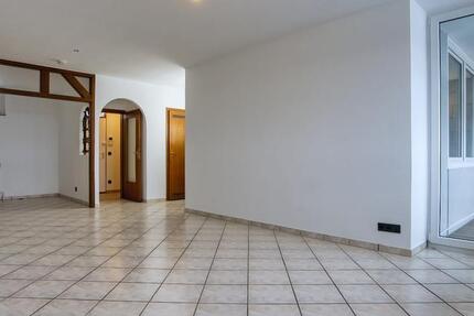 Wohnung Leverkusen Bürrig - 3 Zimmer, 98 m&sup2;, 1.290&euro; | Angebot:25484213