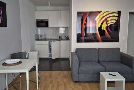 Zimmer Düsseldorf Unterrath - 1.5 Zimmer, 890&euro; | Angebot:26238200