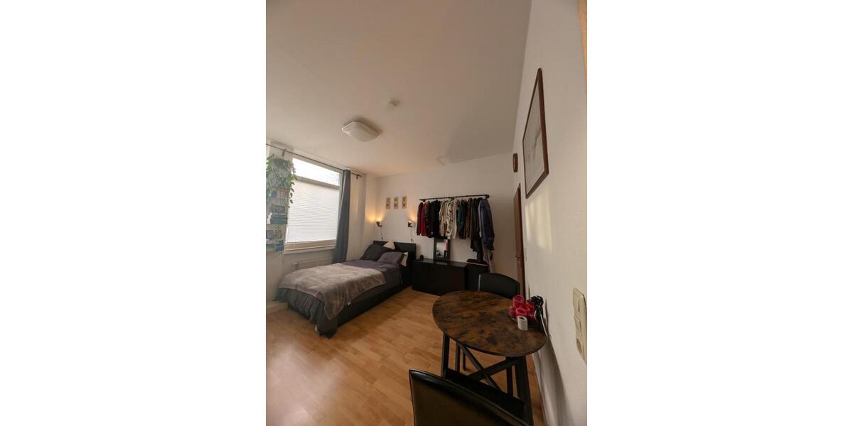 Etagenwohnung Köln Mülheim - 1 Zimmer, 28 m&sup2;, 1.000&euro; | Angebot:26022979