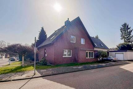 Haus Frechen Grefrath - 9 Zimmer, 240 m&sup2;, 699.000&euro; | Angebot:26686658