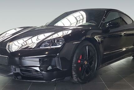 Porsche Taycan 16.900 km 146.900 &euro; Willich 47877