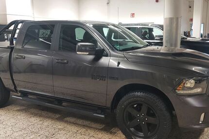 Dodge RAM 156.500 km 27.500 &euro; Köln 51967