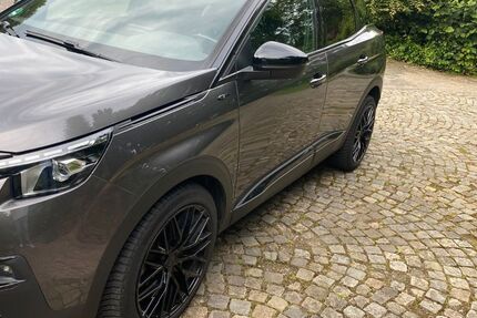 Peugeot 3008 89.640 km 18.450 &euro; Solingen 42651