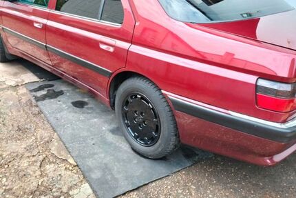 Peugeot 605 89.000 km 4.000 &euro; Wuppertal 42289